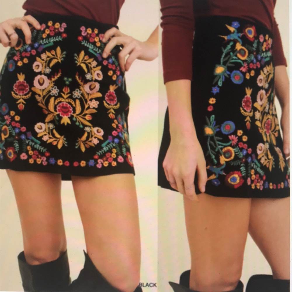 Floral Embroidered Skirts:S/M/LNWT